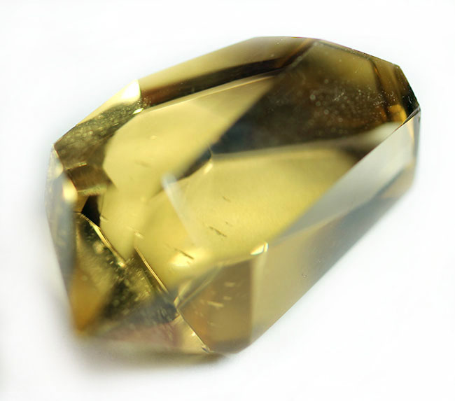 一切人の手が加えられていない、100%ナチュラルな黄水晶の原石（その6）