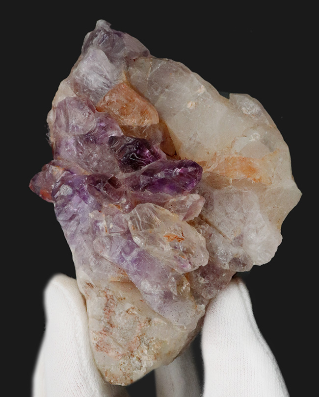 自然はアーティスト！紫のアメシスト（Amethyst）を含む、自然の石英結晶（水晶）（その3）
