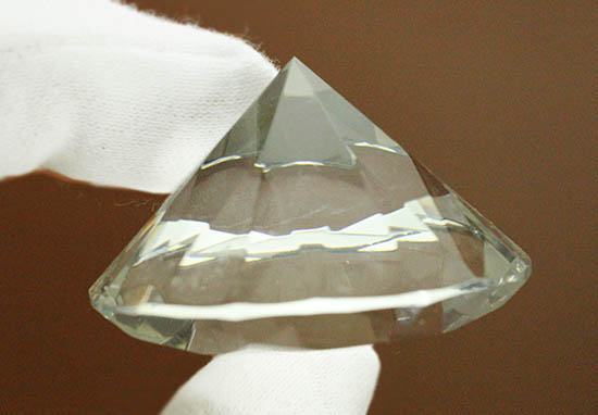 ダイアモンド風にカットされた水晶（クリスタル）/Unknown【ot1036】