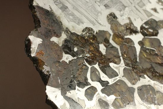 カンラン石が見える！ウィドマンシュテッテン構造が見える！ロシアで見つかった374ｇの大型隕石SEYMCHAN（その13）
