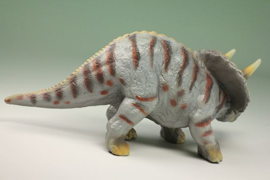 トリケラトプス恐竜ミニフィギュア(本物化石1個付き)(その8)