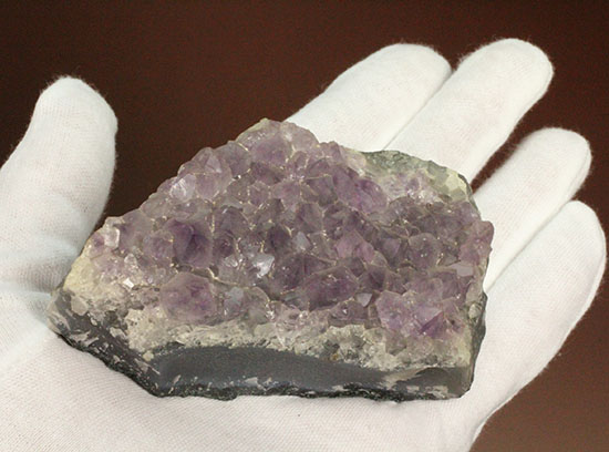 紫水晶、宝石名はアメジスト(Amethyst)