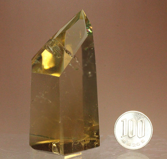 最高品質、透明度高し!希少な天然標本です。シトリンこと黄水晶(Citrine)(その14)