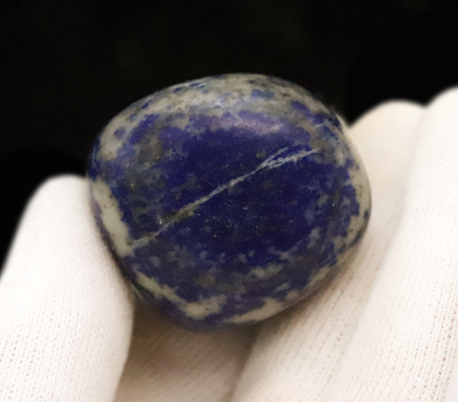古代から現代に至るまで、人々を惹きつけてやまない、美しき青をたたえた鉱物・・・ラピスラズリ(Lapis lazuli)(その4)