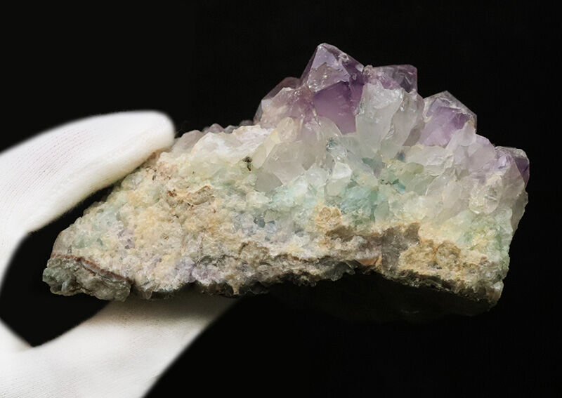 10cm超え！紫・白・緑の三層の調べ。地中の環境変化が刻まれたマルチカラー・アメシスト（Amethyst）の原石（その7）