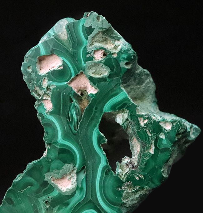 鮮やかなグリーンが際立つ、世界有数の産地・コンゴが誇るマラカイト原石（Malachite・孔雀石）（その4）
