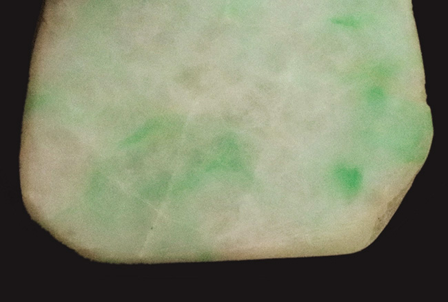 オーストラリア・クイーンズランド州産、やさしい緑を宿す鉱物、クリソプレーズ（緑玉髄）（その3）