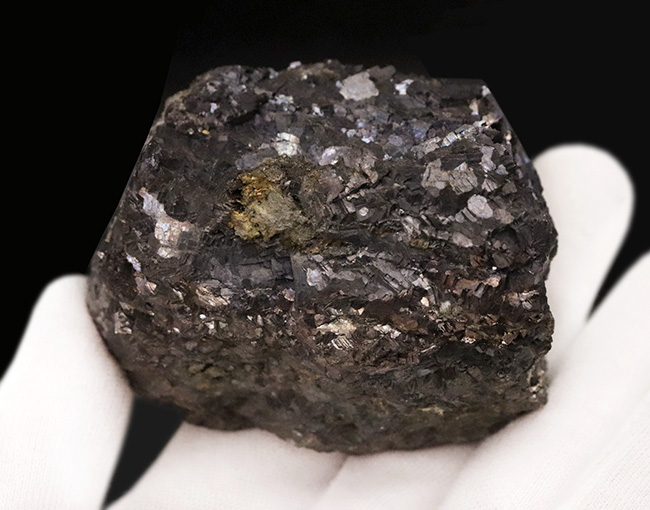国内破格の重量感（702g）を誇る、絶産地・秋田県小坂鉱山産、漆黒の金属光沢と虹色光沢（イリデッセンス）を放つ閃亜鉛鉱（Sphalerite）のマスターピース（その3）