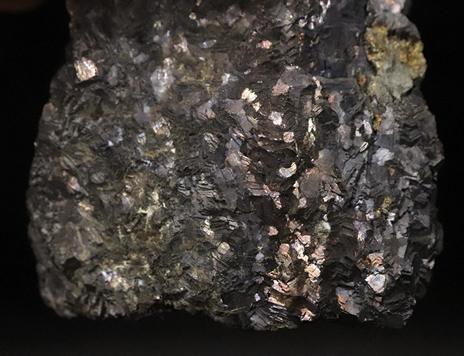 国内破格の重量感（702g）を誇る、絶産地・秋田県小坂鉱山産、漆黒の金属光沢と虹色光沢（イリデッセンス）を放つ閃亜鉛鉱（Sphalerite）のマスターピース（その8）
