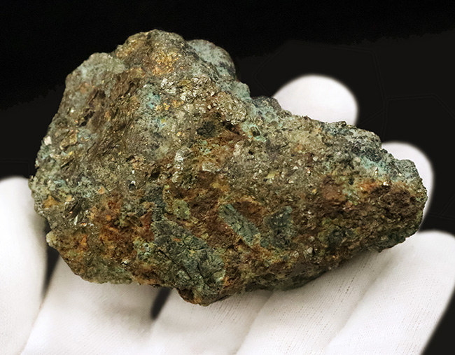 重量級！金色と緑が語る、銅の世界… 重量級・秋田県産　黄銅鉱（Chalcopyrite）原石（その4）