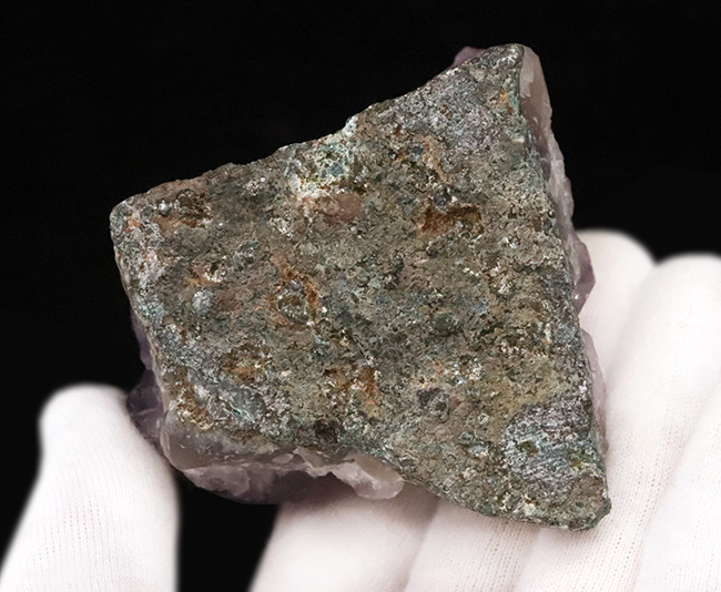 ブラジル産アメシスト（Amethyst）原石：火山岩から濃紫の六角柱結晶へと至る「三層構造」を完全保持（その6）