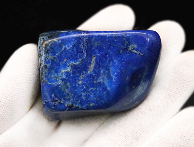 古代の人々が魅了され続けてきた、美しい青き鉱物……ラピスラズリ（Lapis lazuli）の高純度標本（その5）