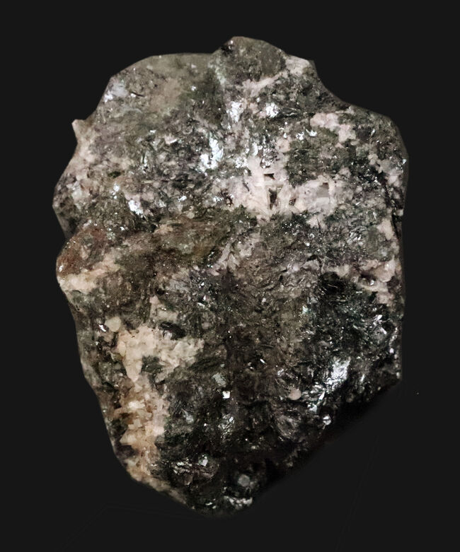 「血の石」岩手県仙人鉱山産（閉山）の赤鉄鉱（Hematite）（その1）