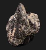 斧のような鋭さと力強さを持った、鋭い稜線が特徴の宮崎県高千穂産 斧石（Axinite）