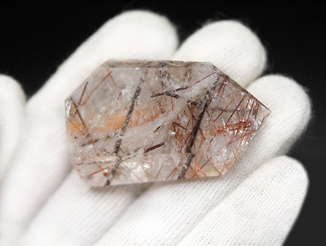 レア!ゴールデンルチルクォーツにトルマリンが見られる、100%天然結晶。(その5)