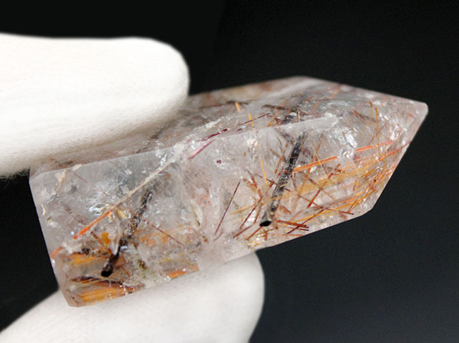 レア!ゴールデンルチルクォーツにトルマリンが見られる、100%天然結晶。(その6)