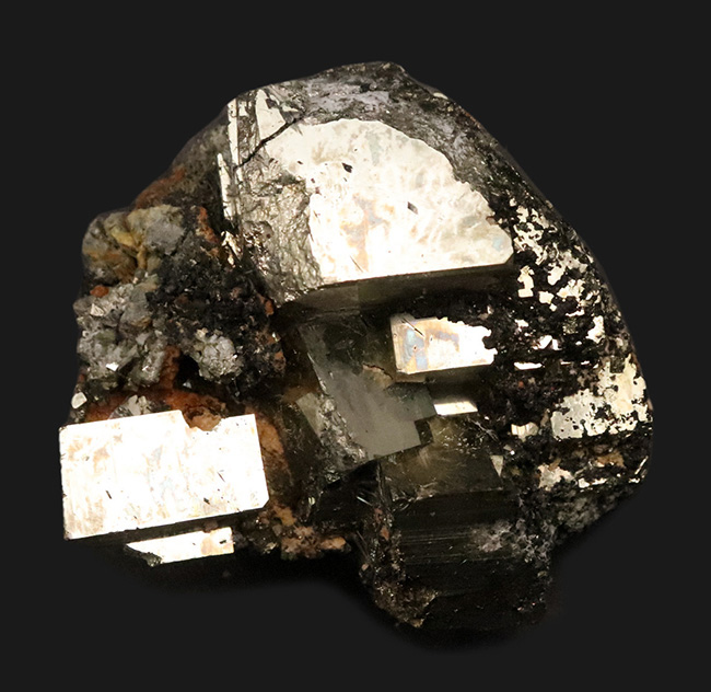 国内マニアックシリーズ！秋田県産の黄鉄鉱（Pyrite）標本（その1）