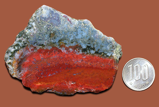 グリーン、グレー、ブルー、レッド・・・色彩豊かなハンガリー産のメノウ(Agate)(その12)
