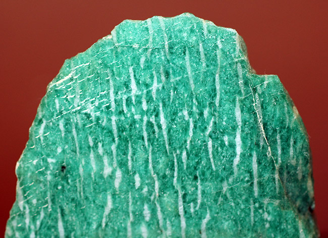 青緑色を呈する美しいアマゾナイト（Amazonite）。ロシア産。（その2）