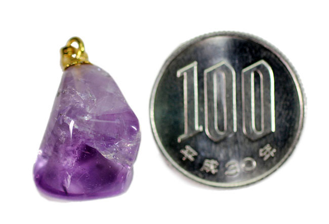 宝石として名高いアメシスト（Amethyst）の原石。紫水晶。（キーチェーン、高級ジュエリーケース付）（その7）