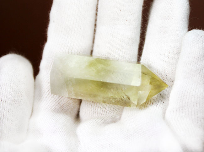 淡いイエローが人気の鉱物、ブラジル産の天然シトリン(黄水晶)(その4)