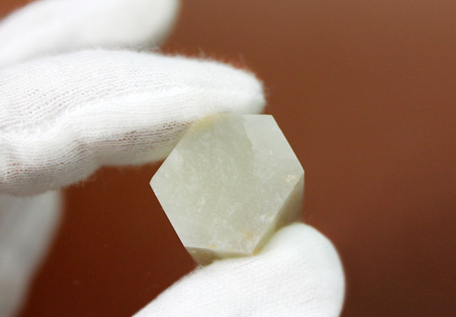 淡いイエローが人気の鉱物、ブラジル産の天然シトリン(黄水晶)(その5)