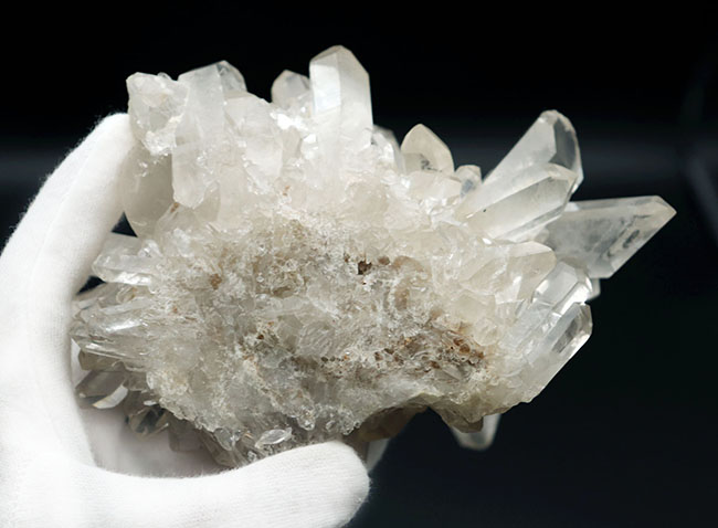 １００％ナチュラル！７００グラムに迫る水晶の結晶。無色透明の純粋なロッククリスタル（その6）