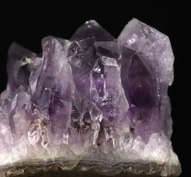 ナチュラルなクラスター！ブラジル産の天然アメシスト（Amethyst）の原石（その3）
