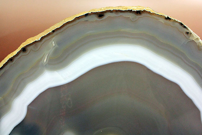 透明度の違いが生み出す幻想的風景。３０センチに迫る特大サイズ！ブラジル産メノウ（Agate）（その5）