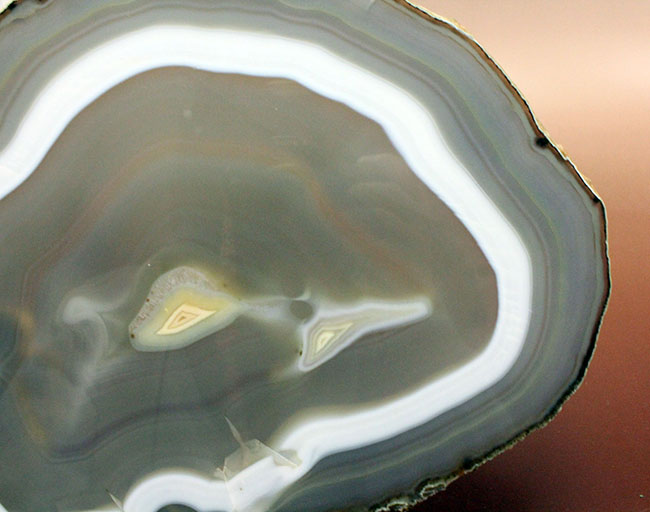 透明度の違いが生み出す幻想的風景。３０センチに迫る特大サイズ！ブラジル産メノウ（Agate）（その6）