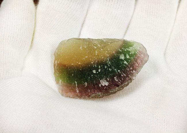 彩度高い！放射線状に変化するレインボーフローライト（fluorite