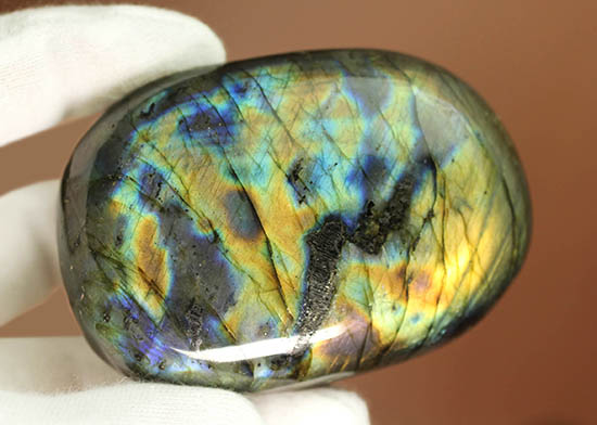 一粒で二度美味しい。他にはない群青色と黄色の共演！鉱物ラブラドライト(Labradorite)（その13）