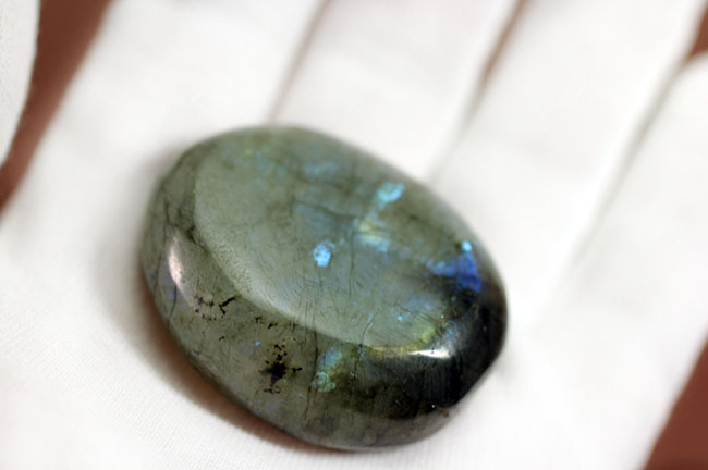 ラブラドライトってどんな鉱物？という方に。ファーストコレクションにもおすすめです。(Labradorite)（その8）