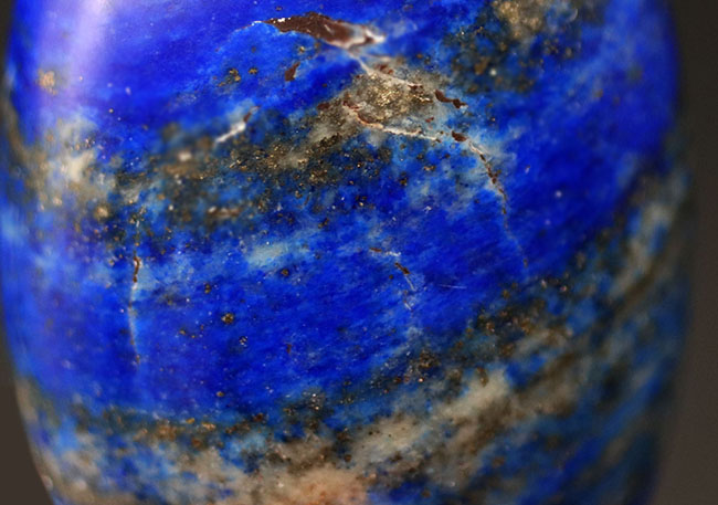 世界的産地、アフガニスタンで採集された、瑠璃色に輝く天然ラピスラズリ（Lapis lazuli）のカボション（磨き石）（その8）