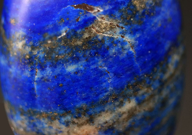 世界的産地、アフガニスタンで採集された、瑠璃色に輝く天然ラピスラズリ(Lapis lazuli)のカボション(磨き石)(その8)