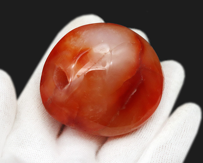 古代の守護石 カーネリアン（Carnelian）の磨き標本、またの名を紅玉髄（その4）
