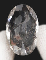 ジェムカット！「天使の髪」と呼ばれる、針状チタンを内包したルチルクォーツ（Rutilated Quartz）