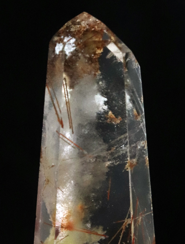 ダブル！ファントム化とルチル化が同時進行した、珍しいクリスタル（Phantom & Rutilated Quartz）（その2）