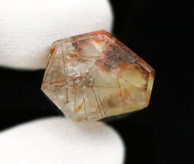 ダブル！ファントム化とルチル化が同時進行した、珍しいクリスタル（Phantom & Rutilated Quartz）（その6）