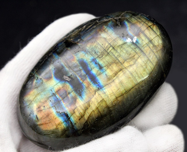 上質のラブラドレッセンスを楽しめる！両面光り！人気鉱物、ラブラドライト（Labradorite）。マダガスカル産（その4）