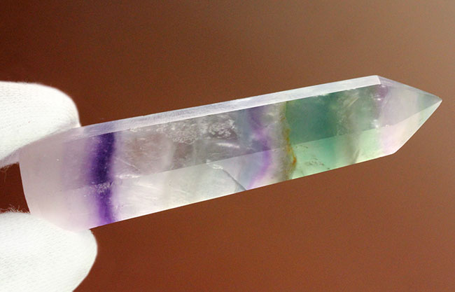 人気の鉱物、レインボーフローライト(fluorite)。シンプルで透き通った印象。(その9)