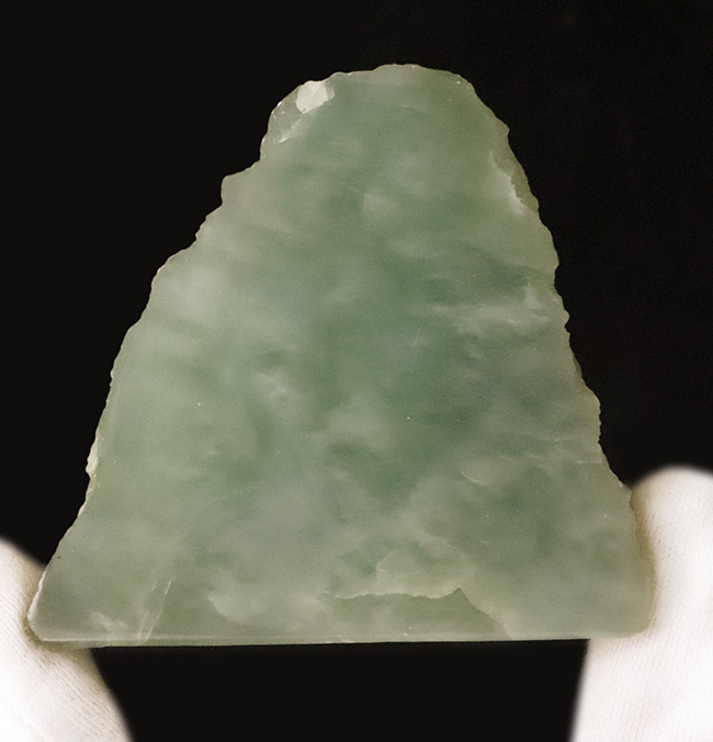 淡緑色が美しい フローライト（Fluorite）原石標本（その1）