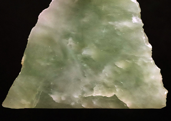 淡緑色が美しい フローライト（Fluorite）原石標本（その4）