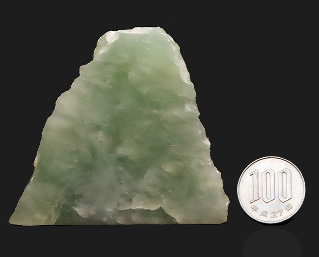 淡緑色が美しい フローライト（Fluorite）原石標本（その8）