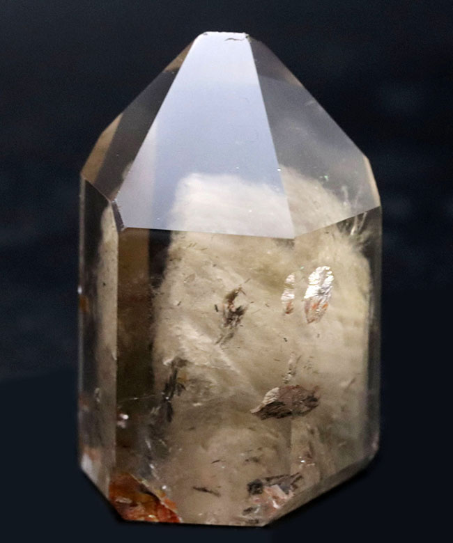 煙のような、雲のような、綿飴のような・・・・。その名もスモーキークォーツ(Smoky Quartz)(その1)