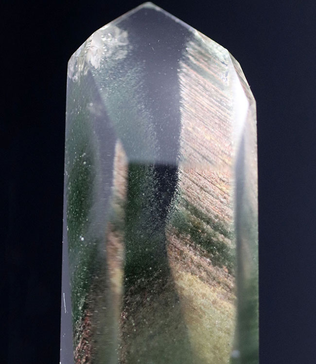 その名も幽霊水晶！内部に不思議な物体を内包したファントムクォーツの天然結晶（その3）