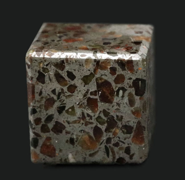 美しいパターン！ずっしりと重い、大きなサイコロ型！ケニア産石鉄隕石、パラサイト（Pallasite）（その1）