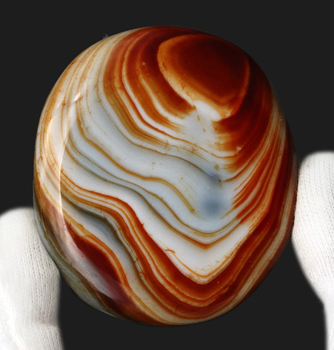 こんなにカラフルなメノウもない!マダガスカル産の色彩豊かな縞瑪瑙(メノウ・Agate)の上質標本(その4)