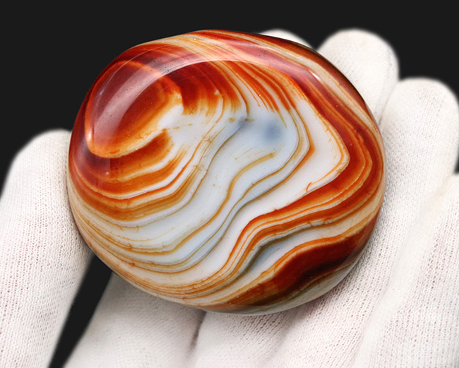 こんなにカラフルなメノウもない!マダガスカル産の色彩豊かな縞瑪瑙(メノウ・Agate)の上質標本(その7)