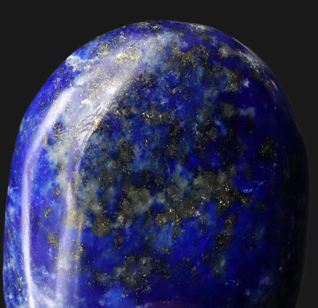 人気!高品位で知られるアフガニスタン産の天然ラピスラズリ(Lapis lazuli)のカボション(その1)